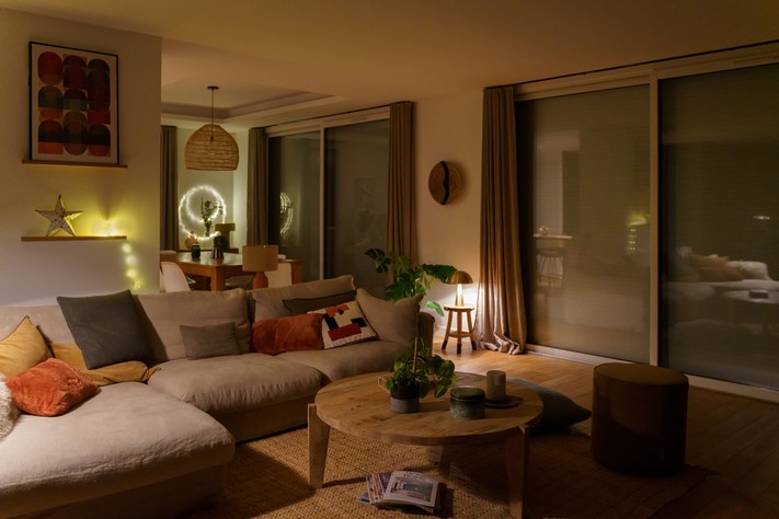 Beleuchtetes Wohnzimmer